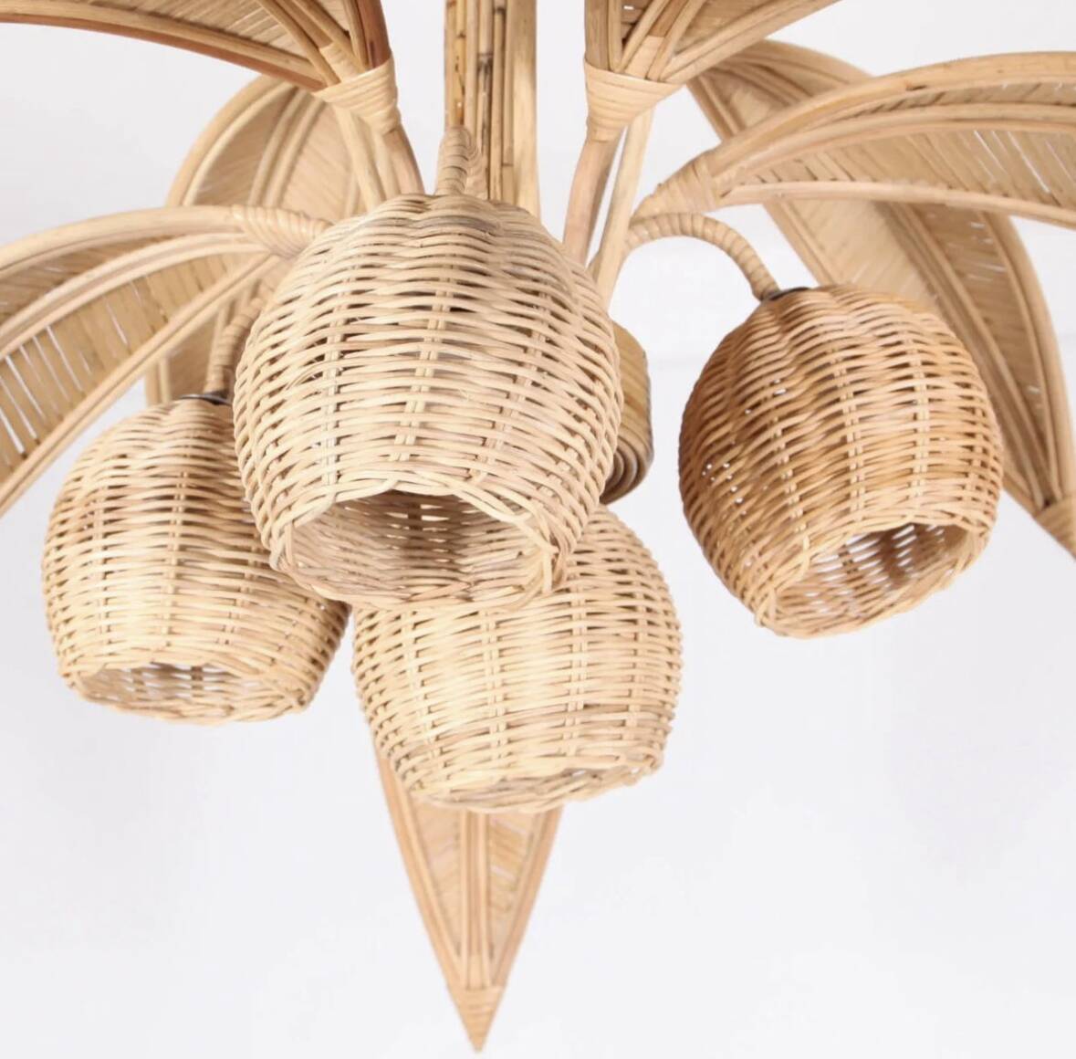 Lustre « cocotier » en rotin