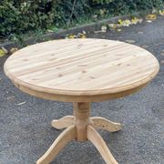 Table à manger ronde extensible pied central rénovée en bois massif brut 105cm