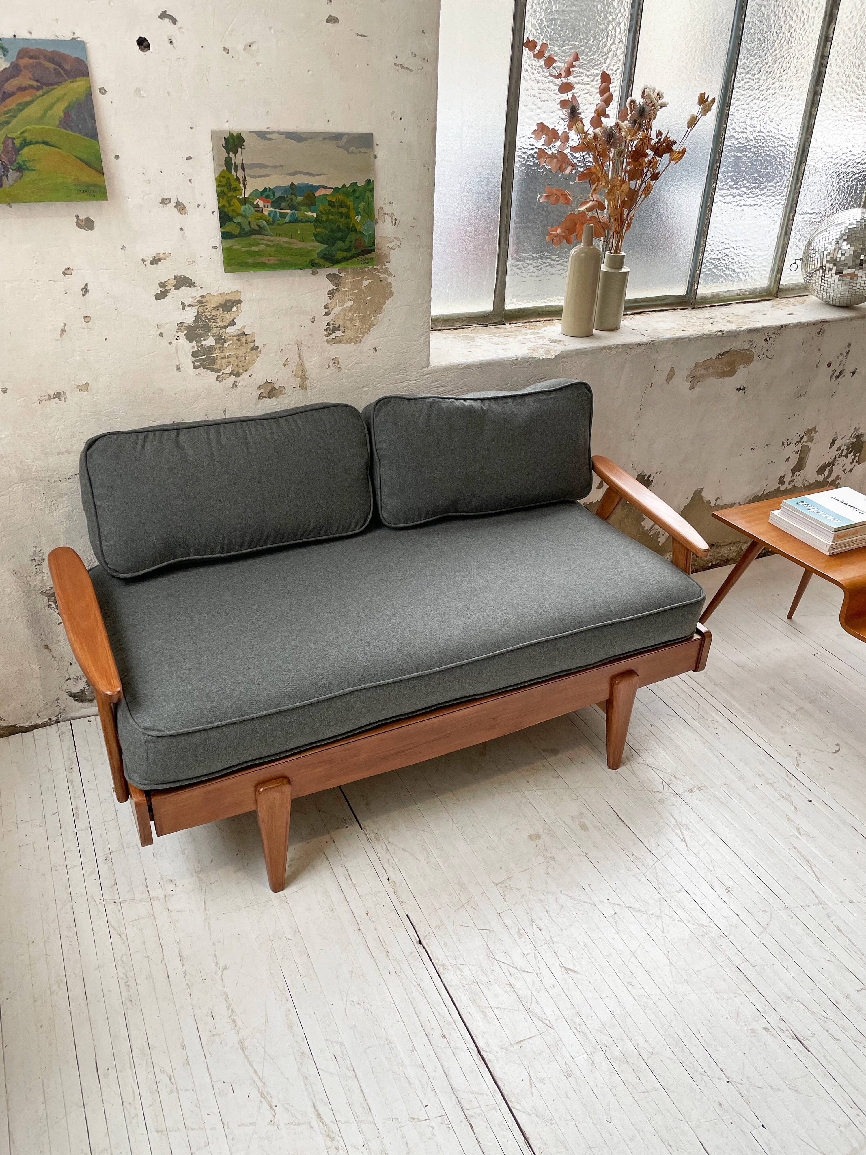 Daybed expandable Scandinavian 2-seater bench