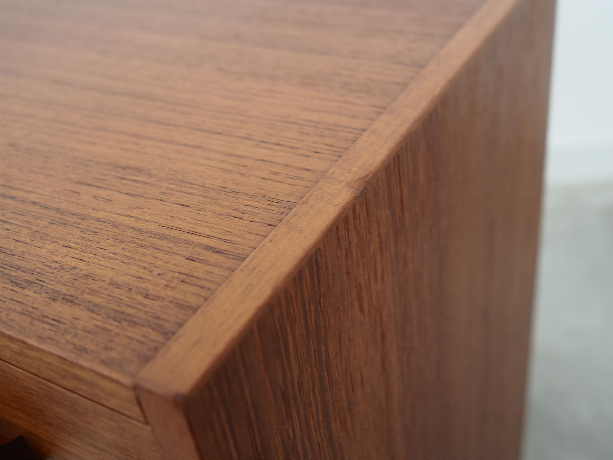 Commode en teck, design danois, années 70, production: Danemark