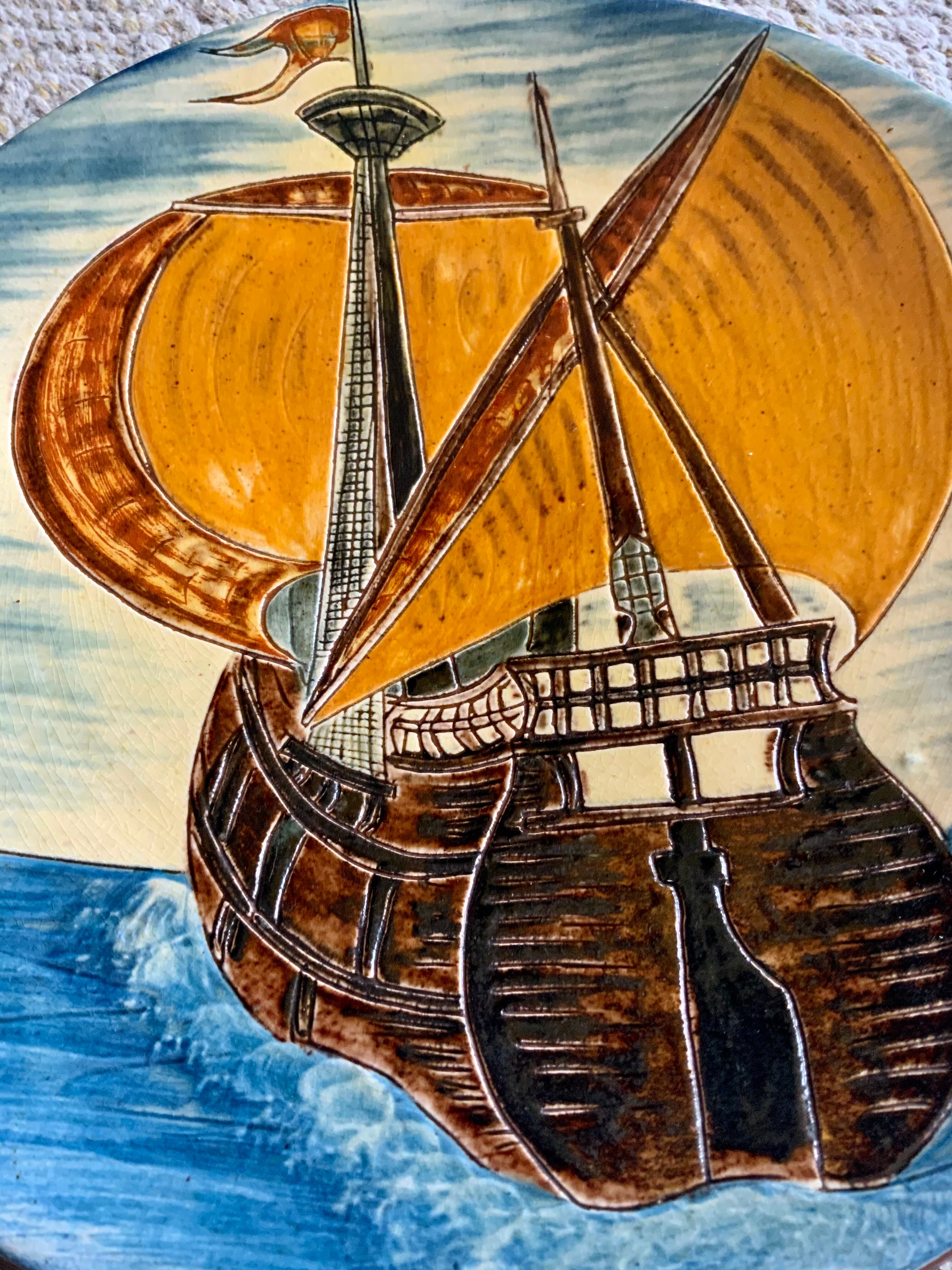 Wall dish Puigdemont Spain