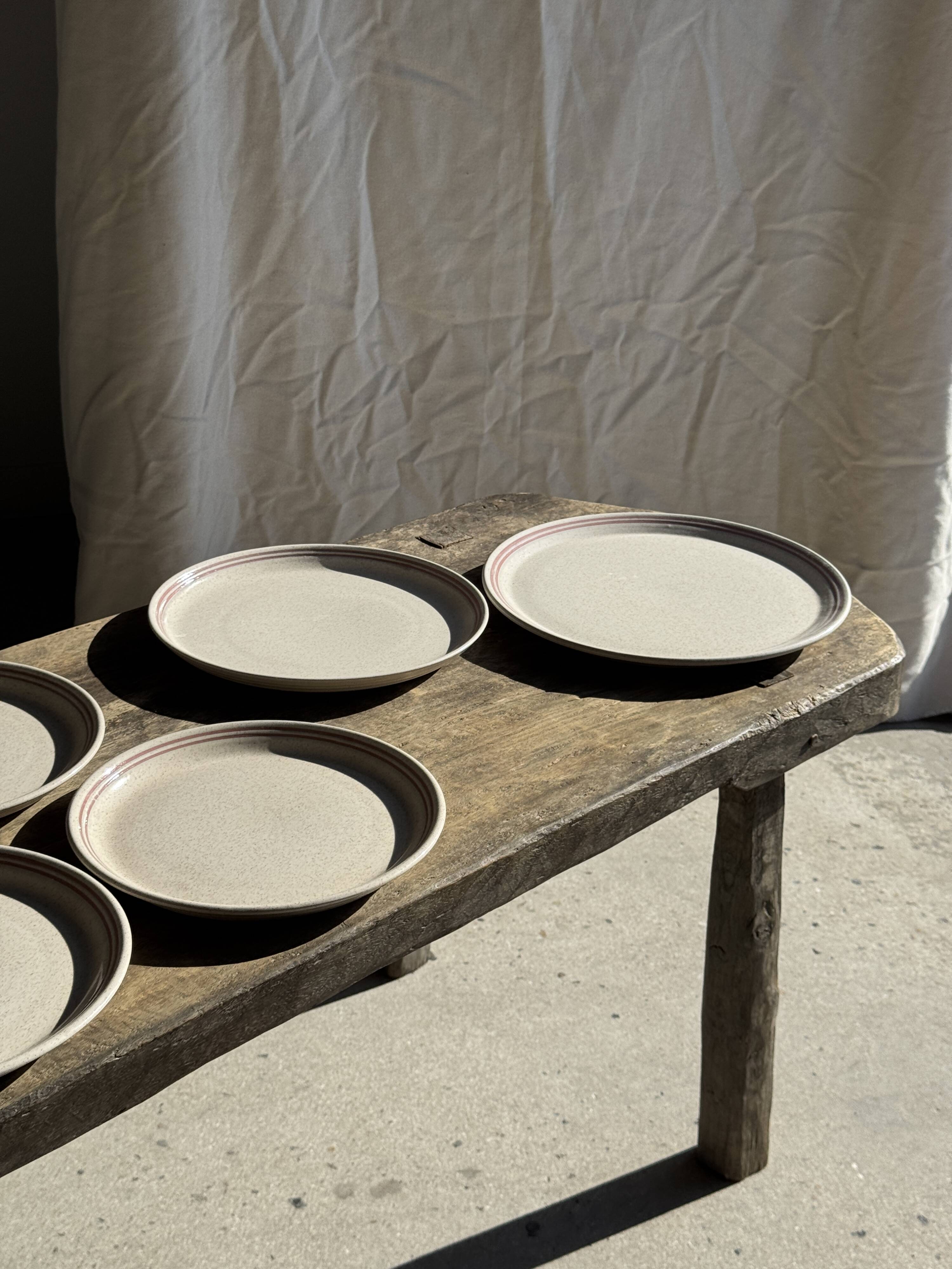 Lunéville table service Art Workshop 8 plates and 2 serving dishes