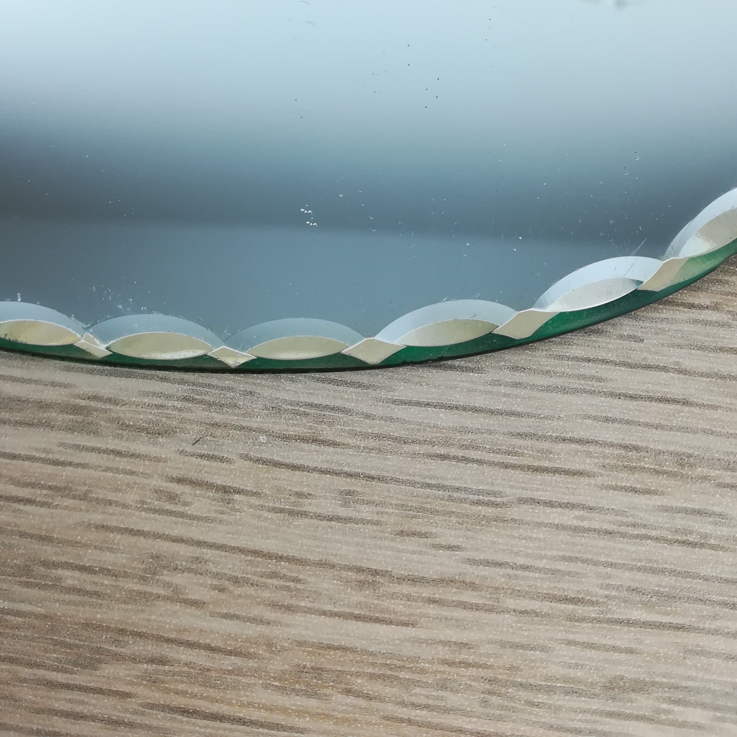 Mirror chiseled oval tray 29x16cm