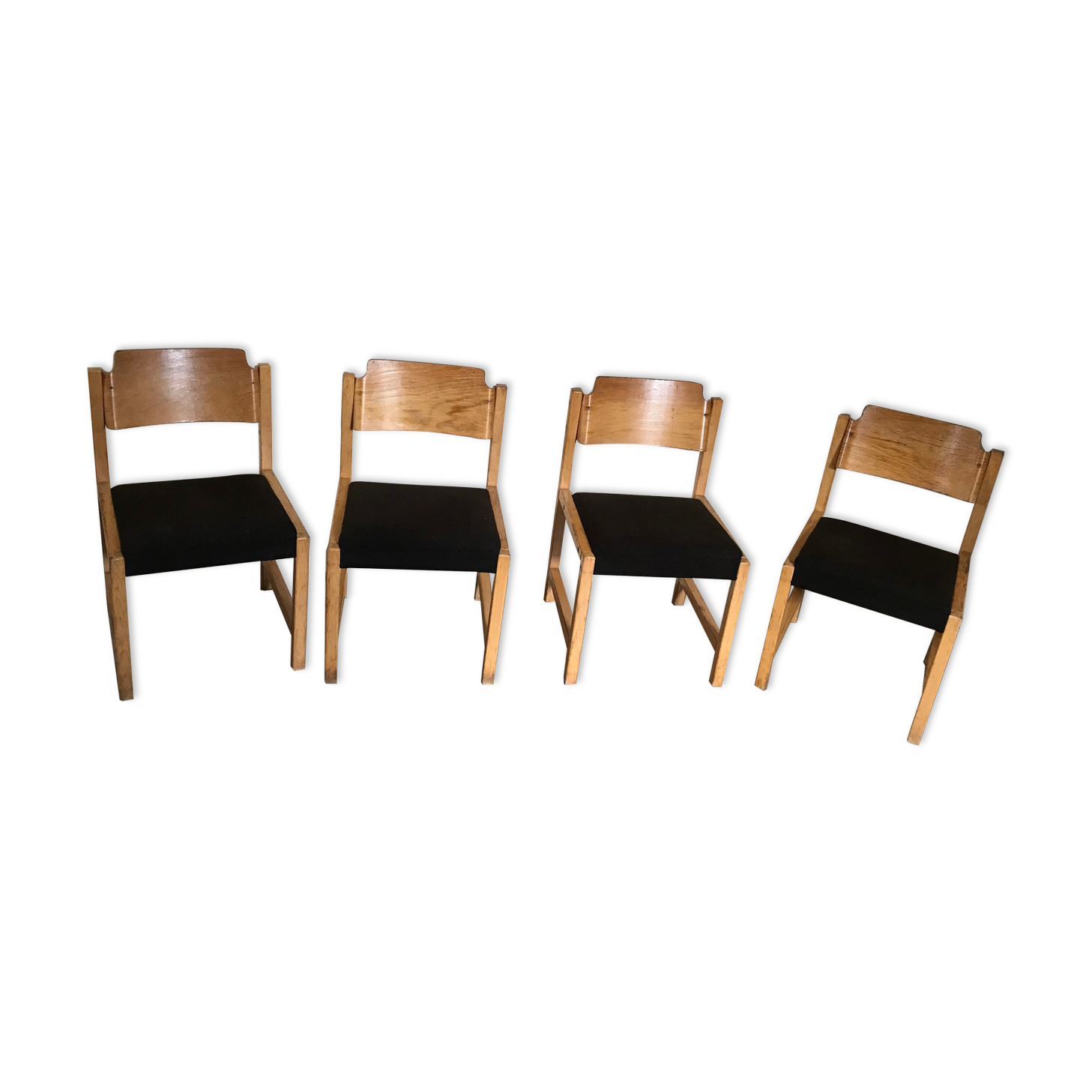 Set of 4 vintage chairs 1980's in beech, thermoformed on the back