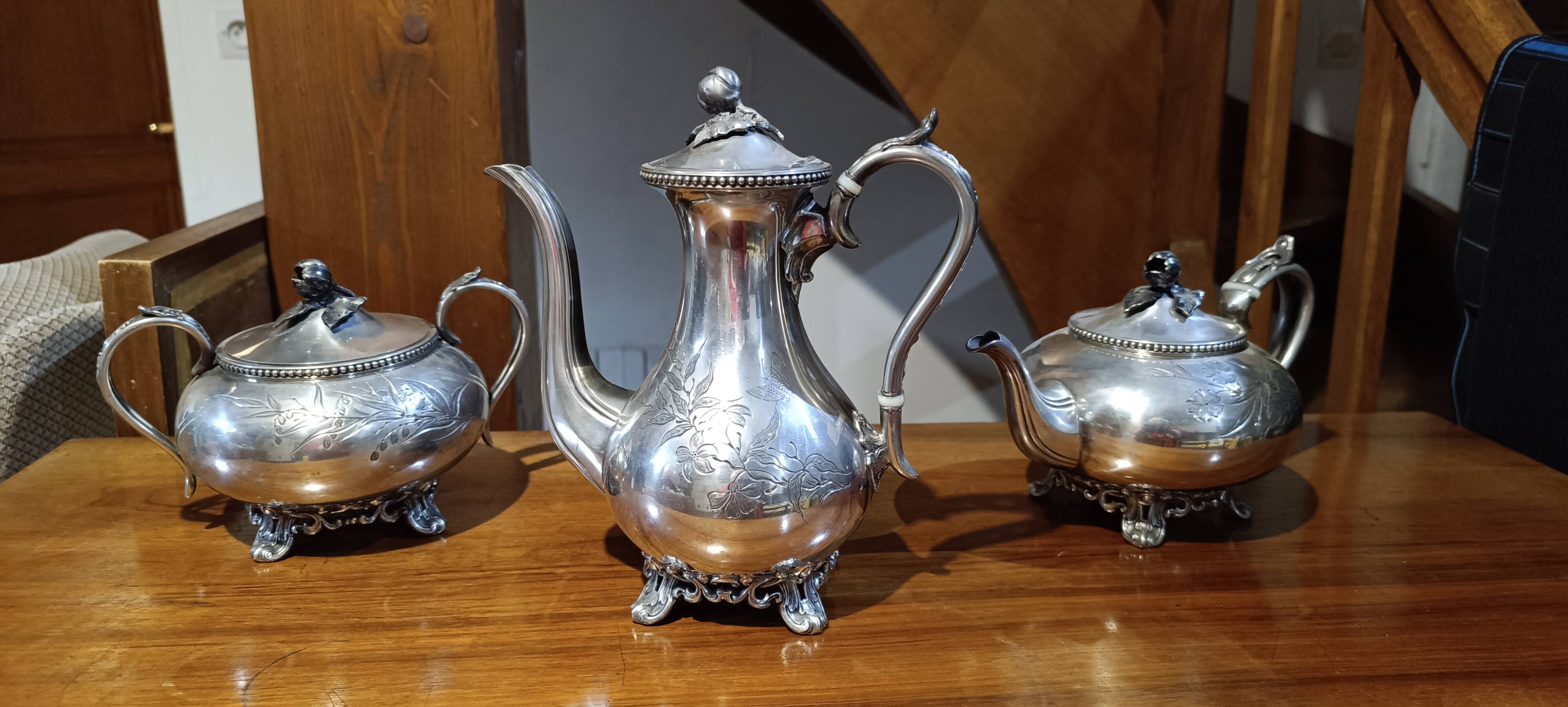 Victorian tea/coffee service - James Dixon & Sons (Sheffield) - 3 pieces