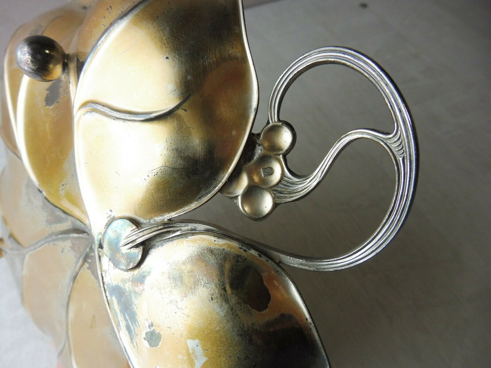 Old cut/flat ivy leaf shape/vine, silver metal, WMF