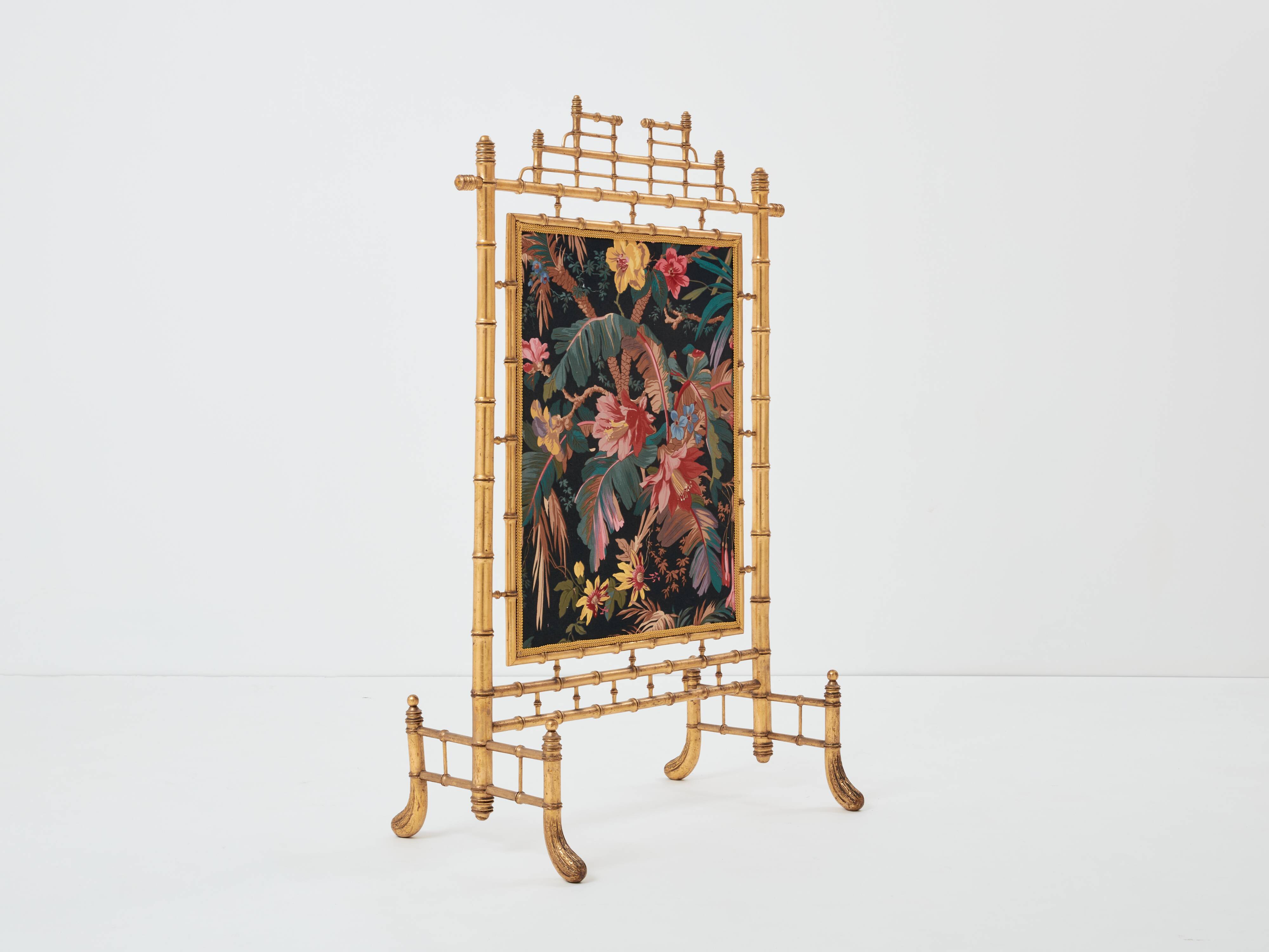 Decorative gilded wood fire screen faDecorative gilded wood fire screen bamboo and silk style 1960s