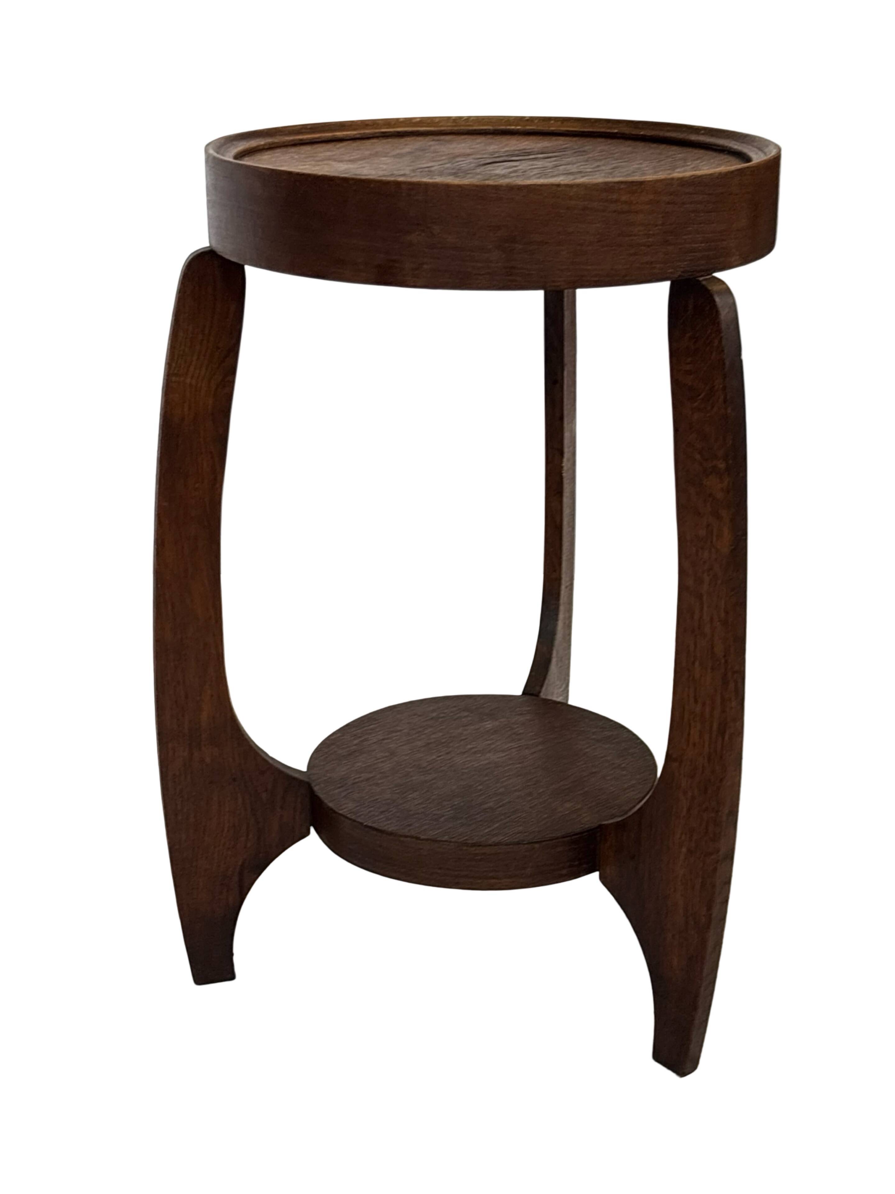 Table d'appoint Art Déco en chêne au design minimaliste