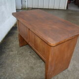 Child administrative desk