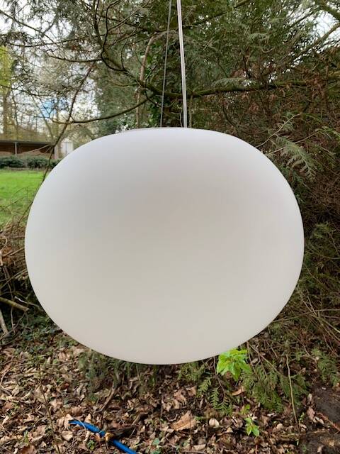 Glo-ball s2 suspension large model by jasper morrison for flos
