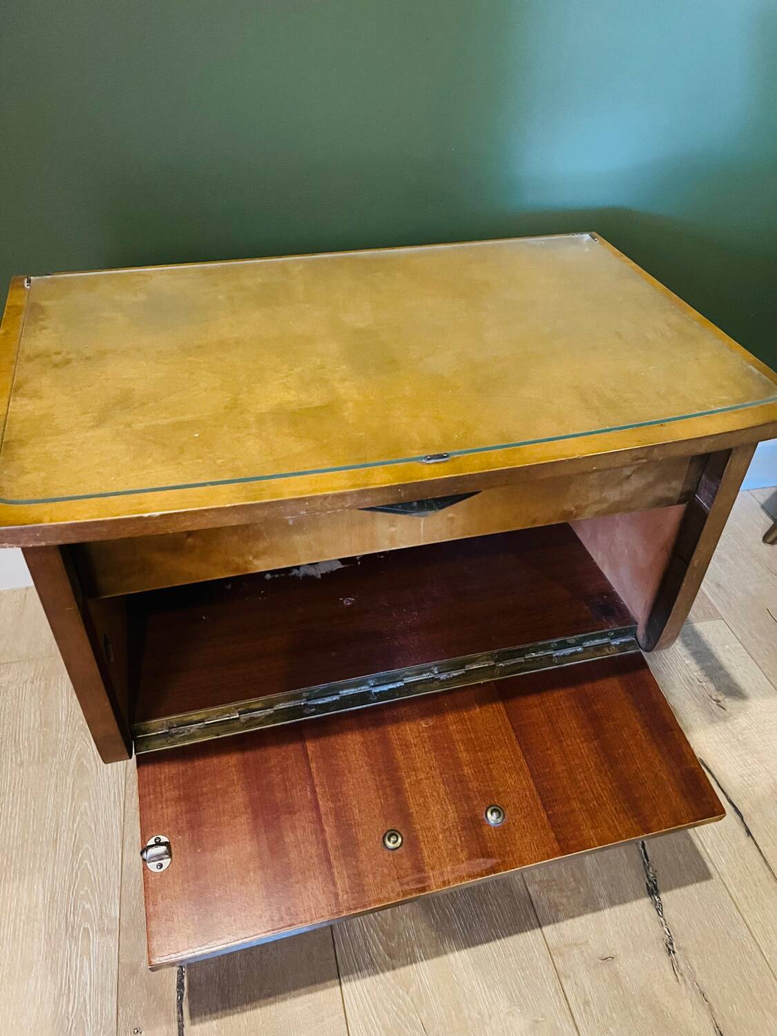 2 bedside tables or small 50s furniture pieces