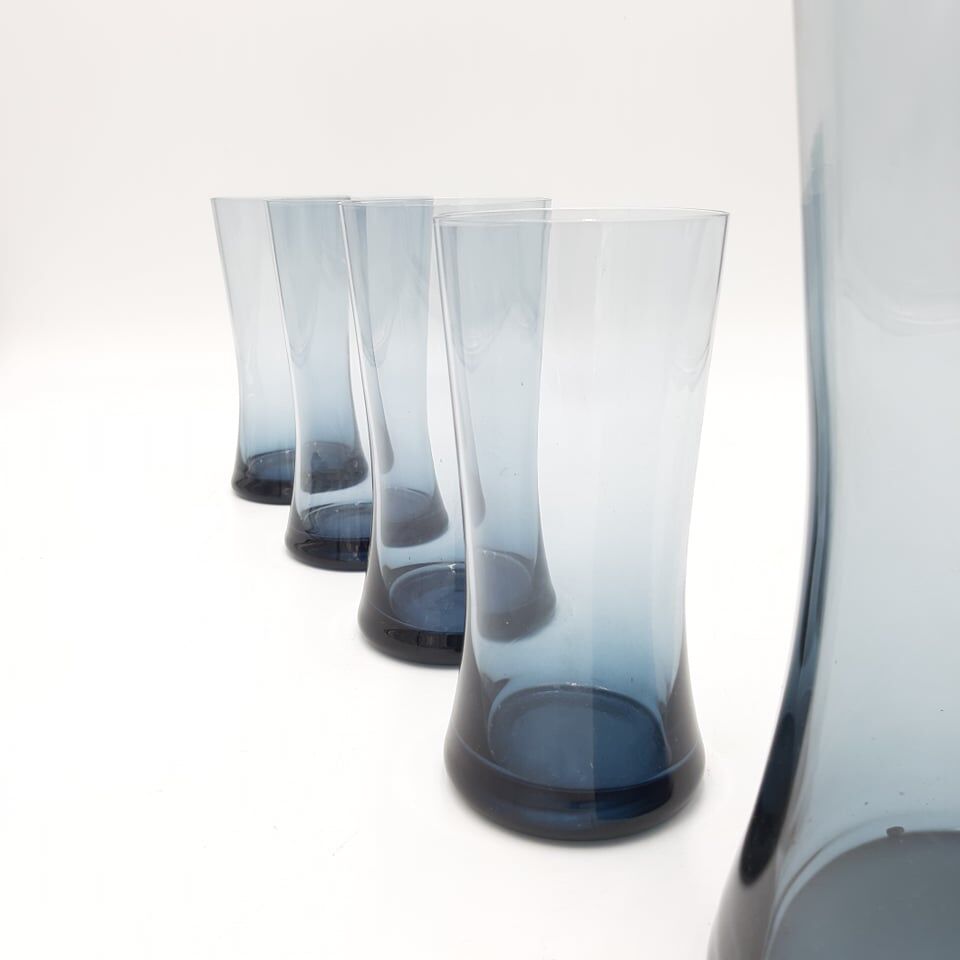 Vintage blue orangeade service