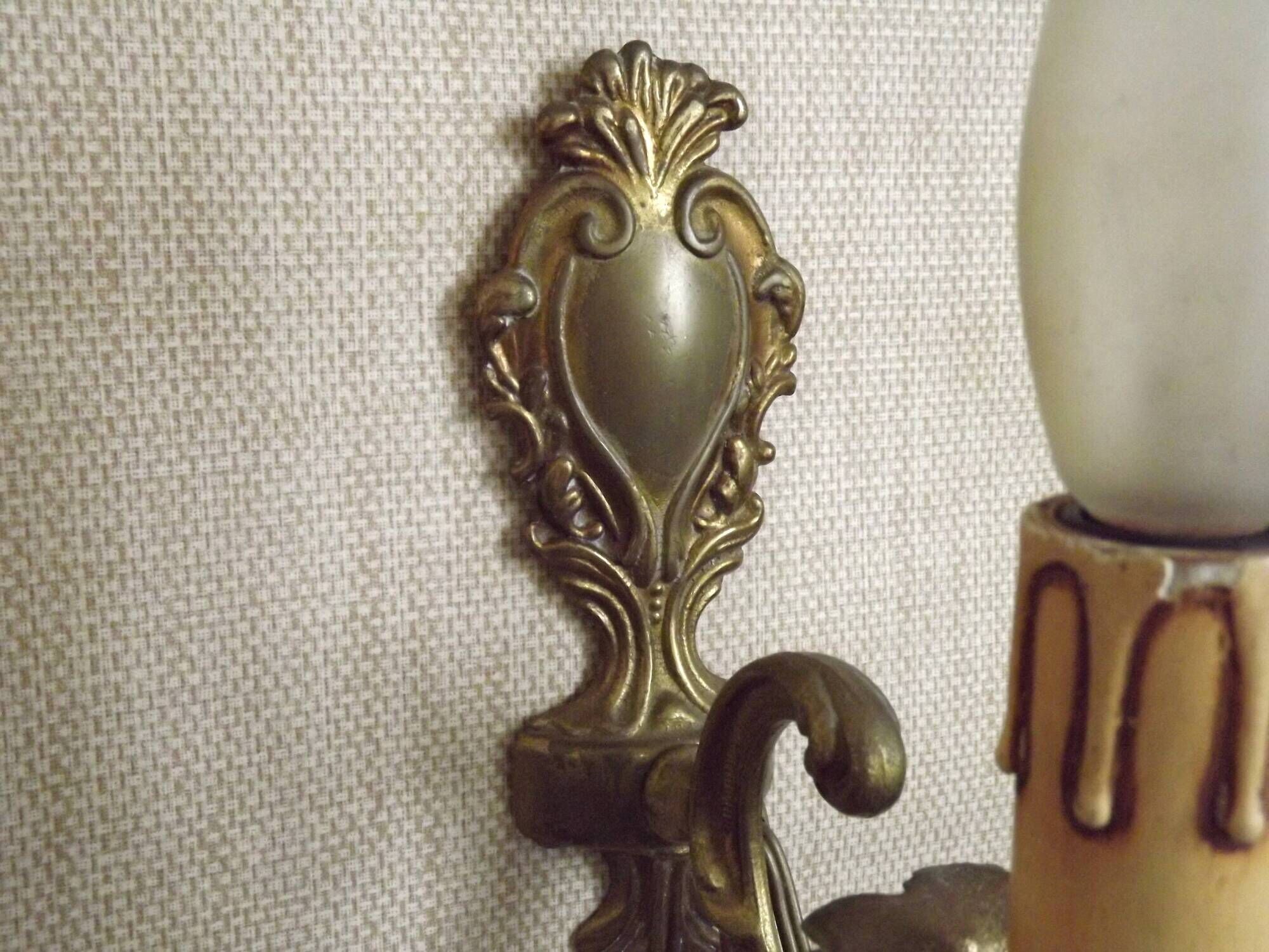 Pair of french vintage gilt bronze traditional style single wall lights 5113