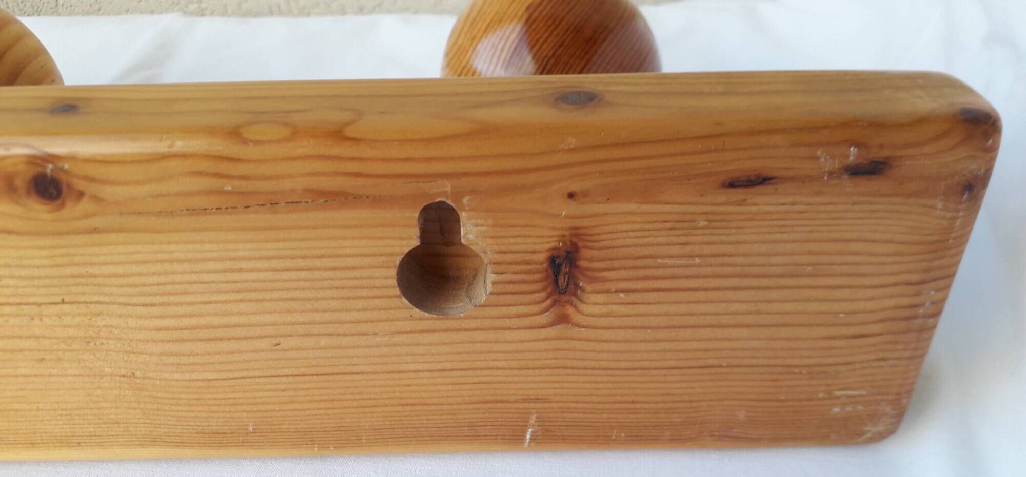 Portemanteau en bois pin