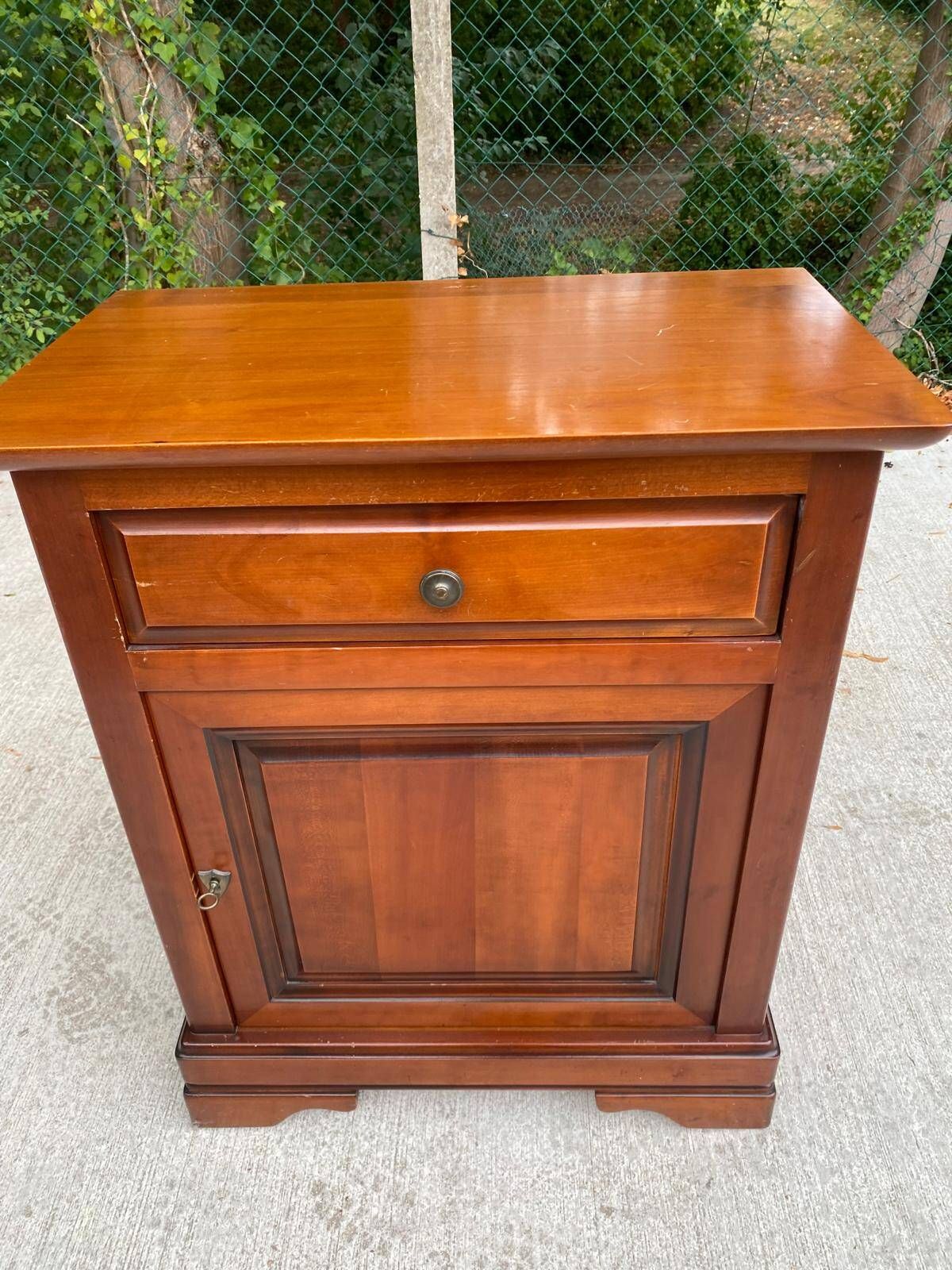 Louis-Philippe style bedside table or end table in cherry wood from the 1980s.