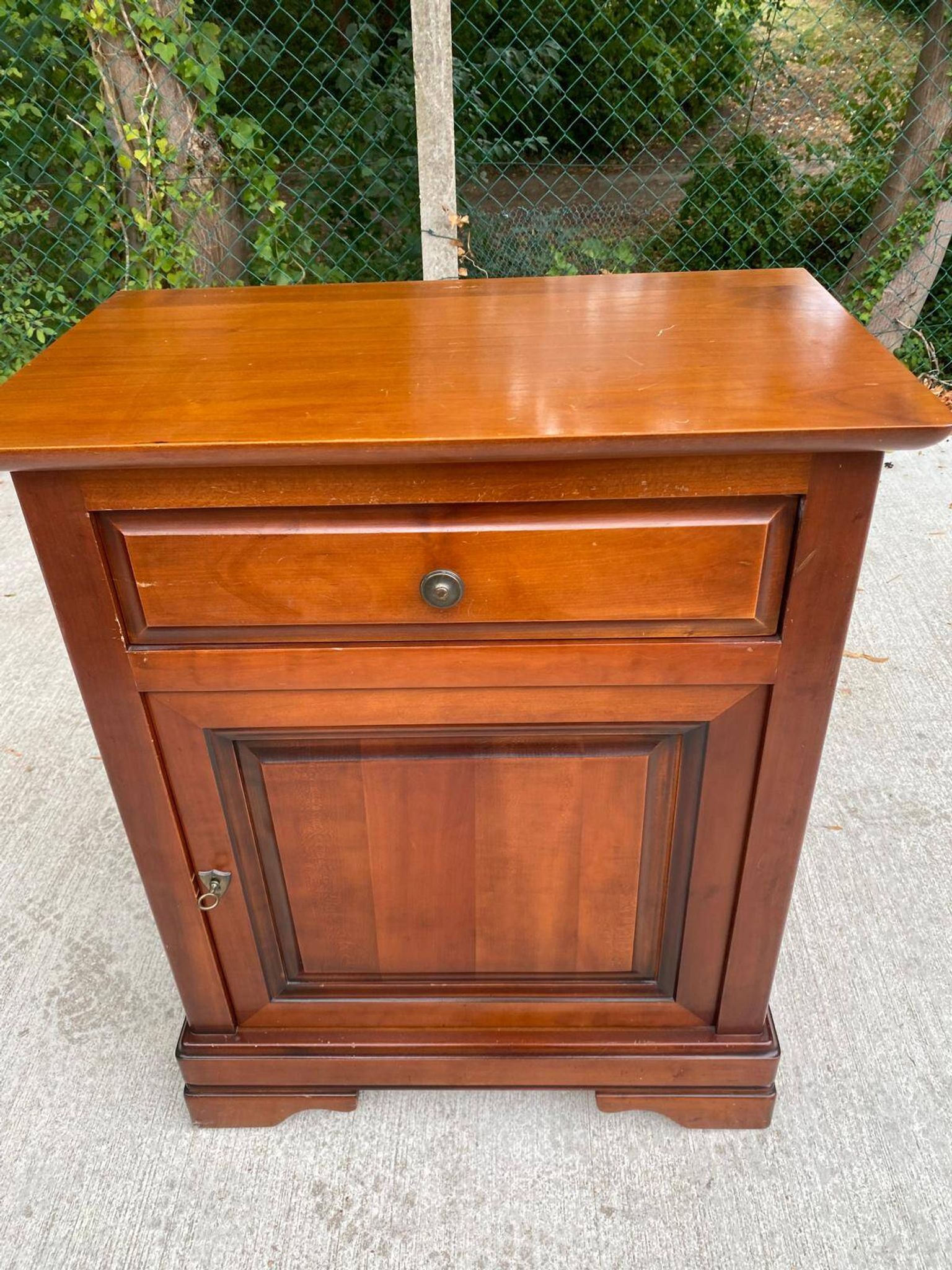 Louis-Philippe style bedside table or end table in cherry wood from the 1980s.