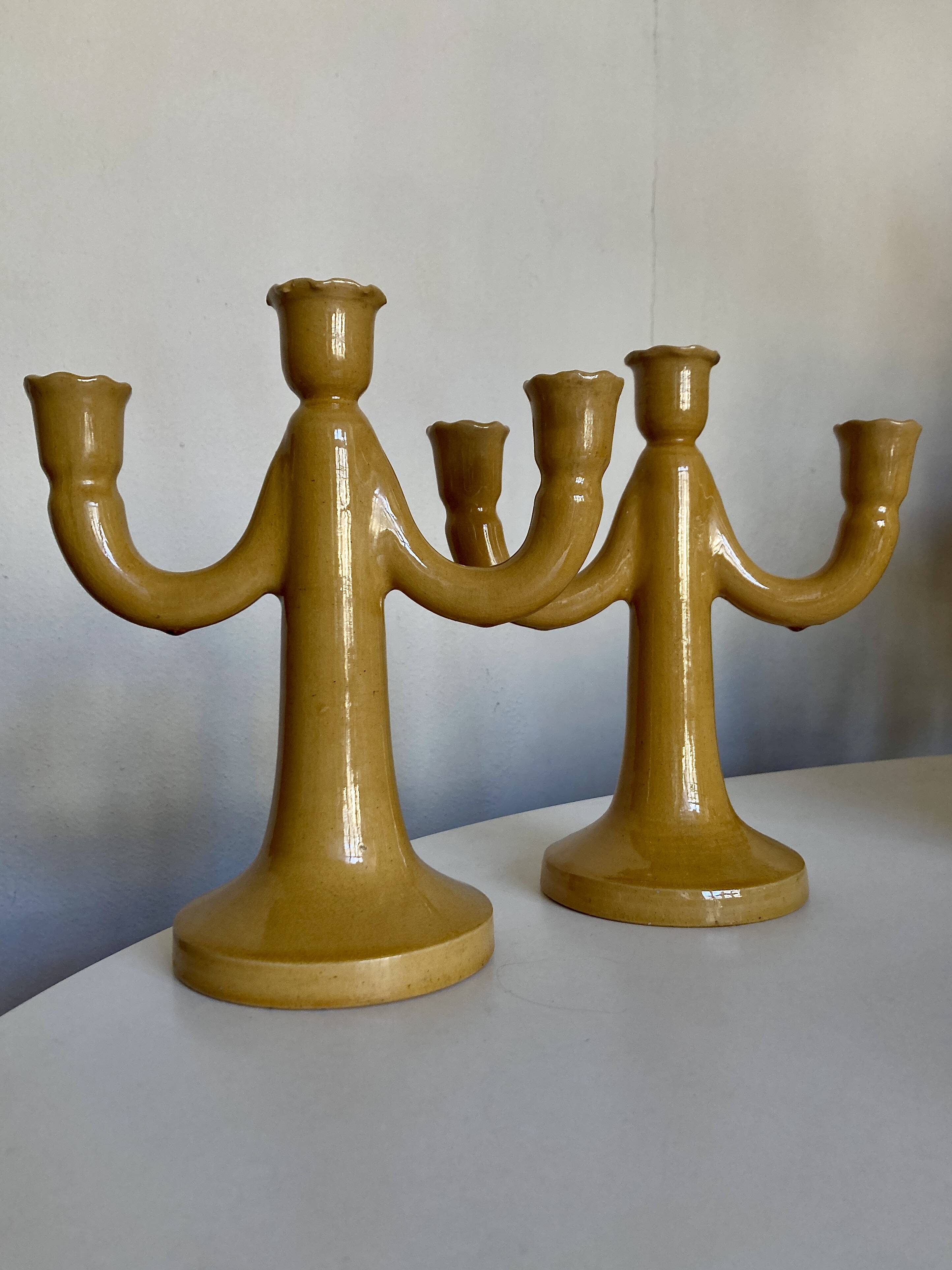 Paire de bougeoirs en terre vernissée Pichon Uzès 1960