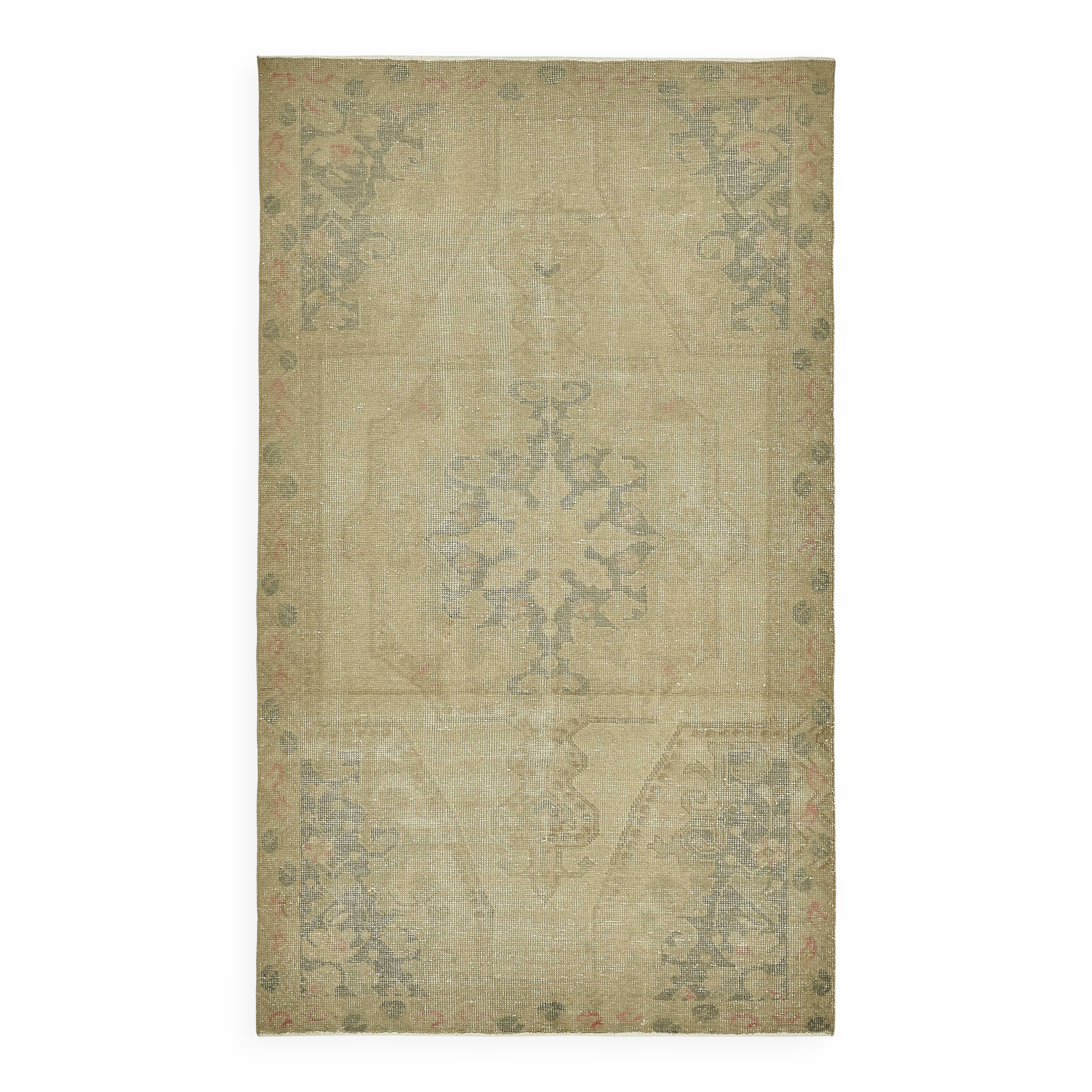 Turkish Vintage Anatolian Rug 136 cm x 227 cm