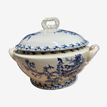 Soup in faience of gien motif thistles