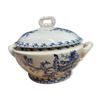 Soup in faience of gien motif thistles