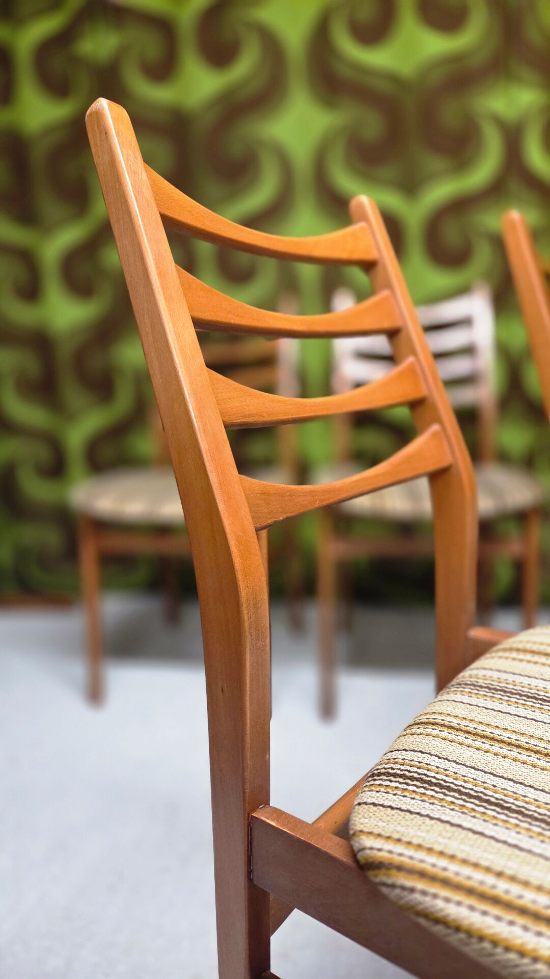 Set of 4 vintage Scandinavian chairs from the 60s/70s.