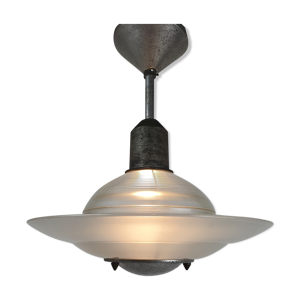 Suspension en verre et - 1920