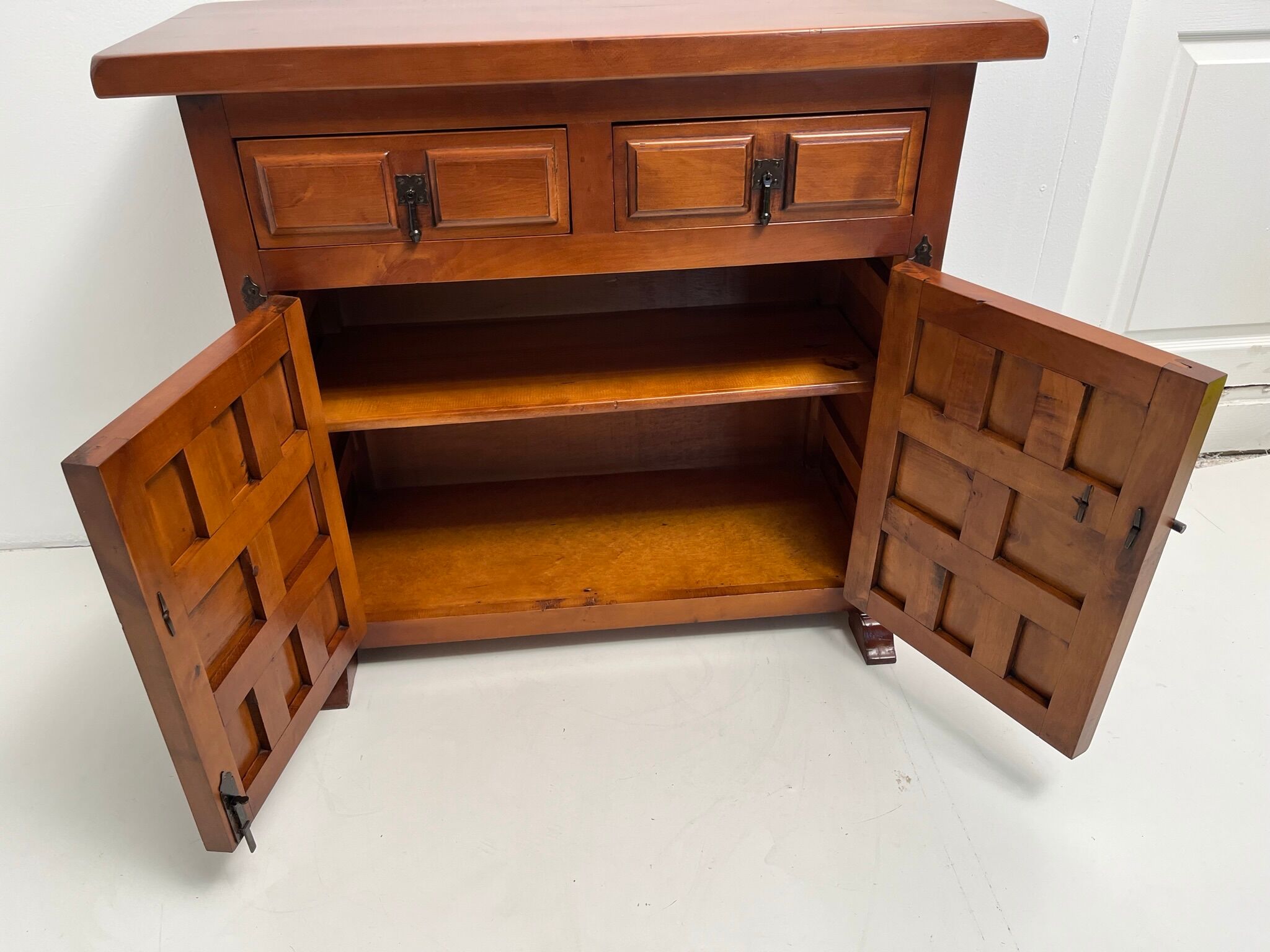 Buffet commode catalan vintage