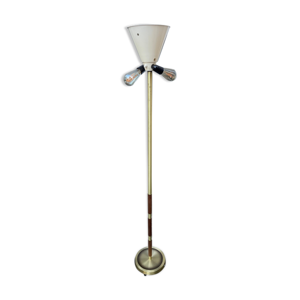 Lampadaire scandinave — Beyit