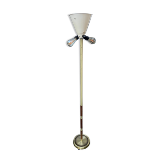 Scandinavian floor lamp