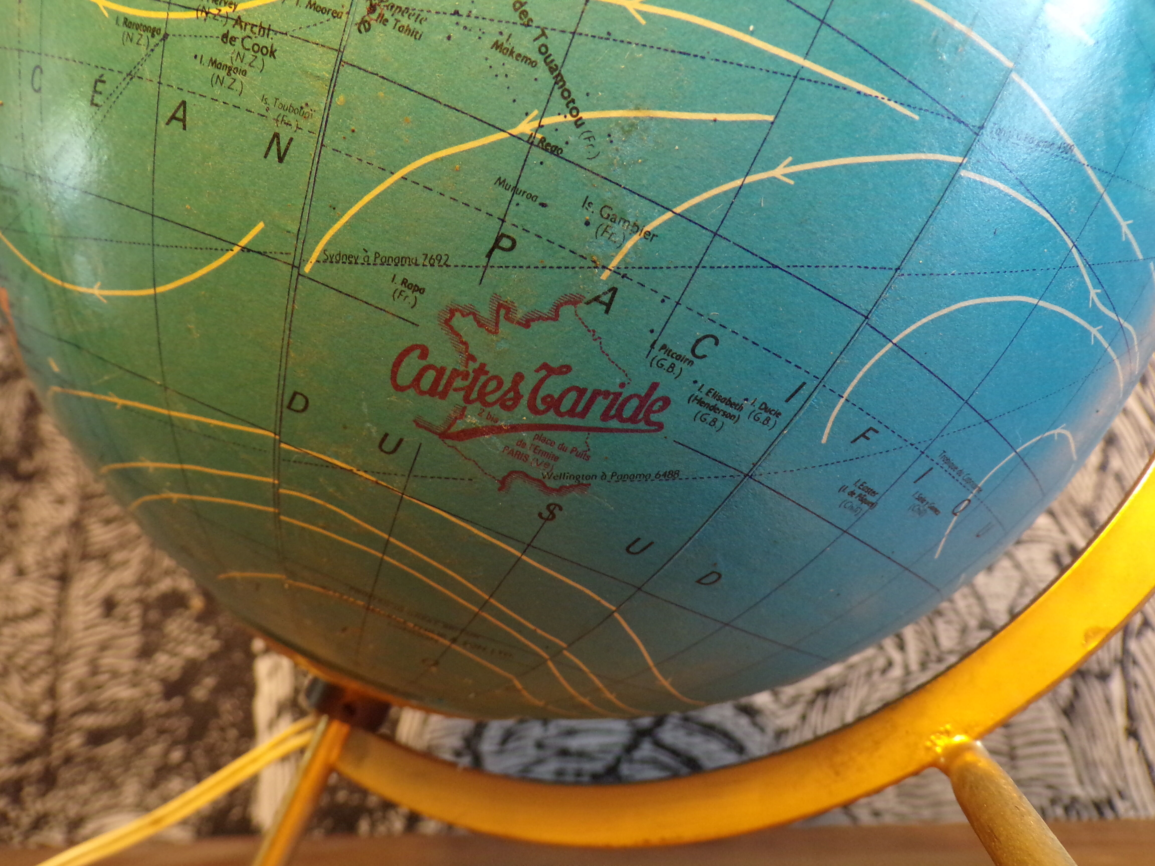 Taride luminous terrestrial globe 1970
