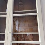 XL display case with white patina