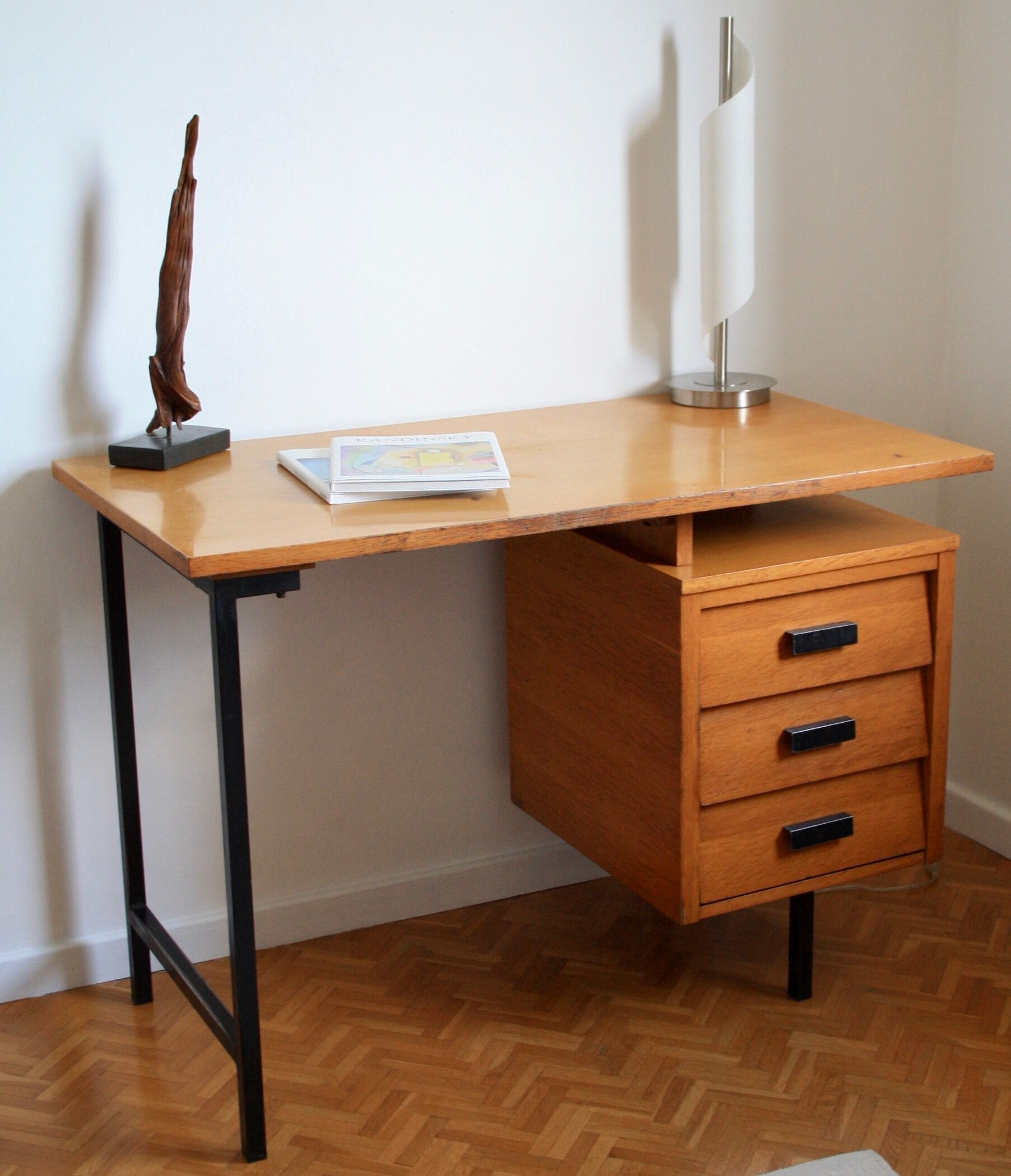 Bureau années 50