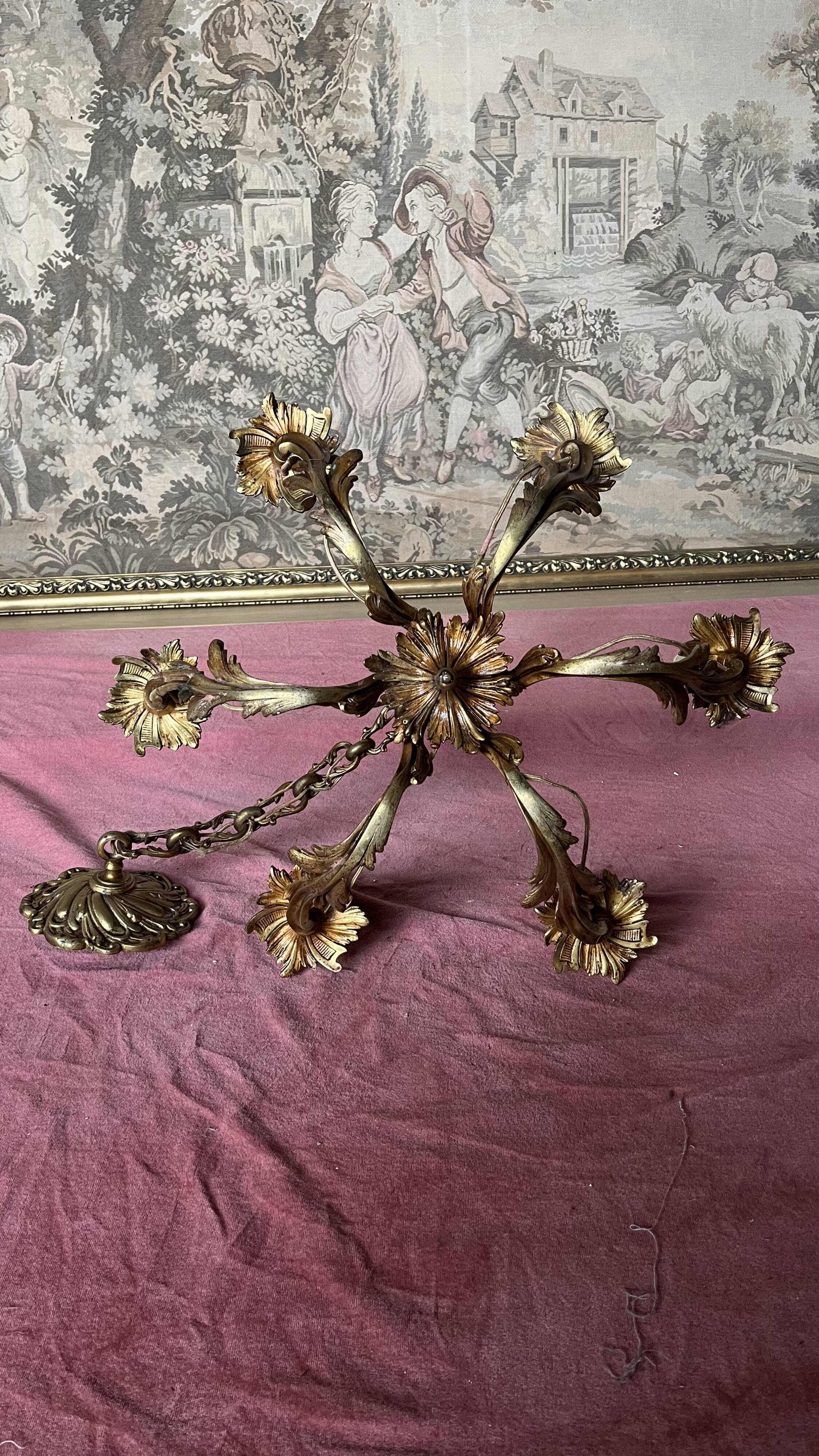 Lustre bronze doré 6 bougies annees 100