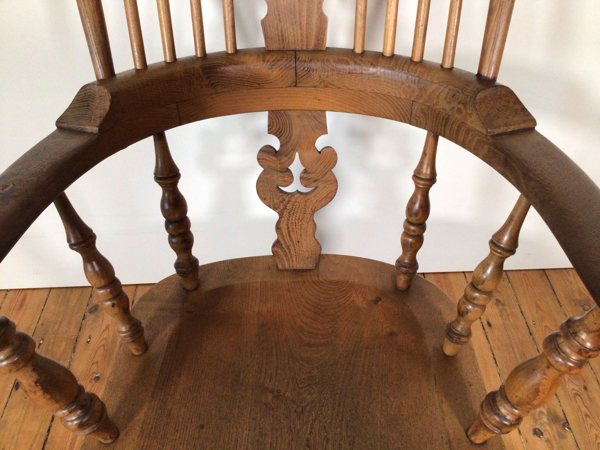 windsor armchair