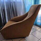 Doda armchair with armrests