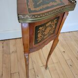Louis XV bedside table or gueridon with floral motifs, 19th century.