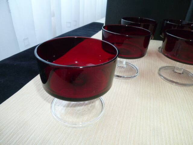 6 Vintage Luminarc Cups Ruby Color