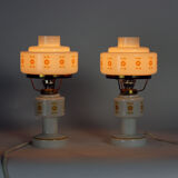 Set de 2 lampes de table en verre opalin, Tchécoslovaquie