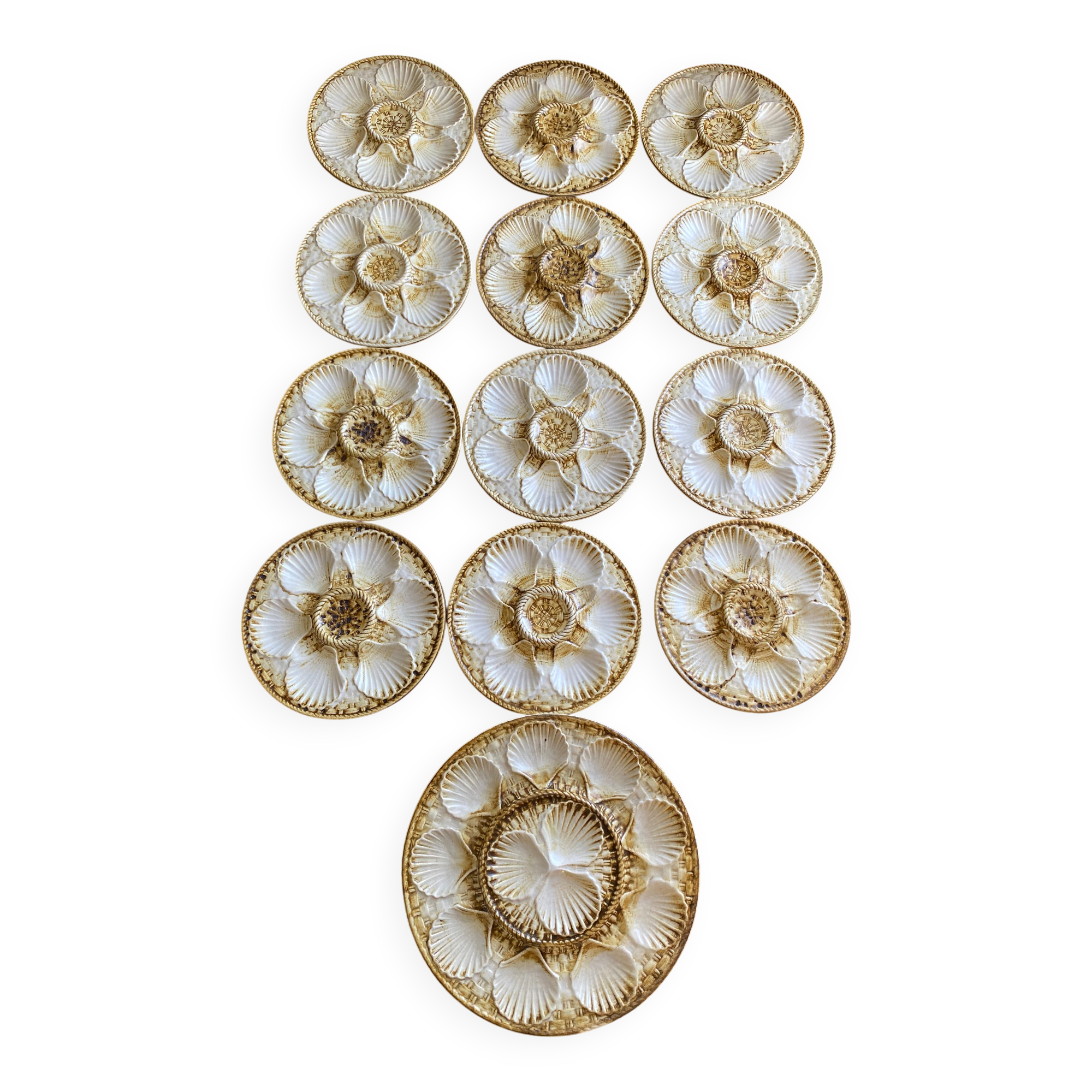 Oyster service Longchamp 12 plates + 1 dish