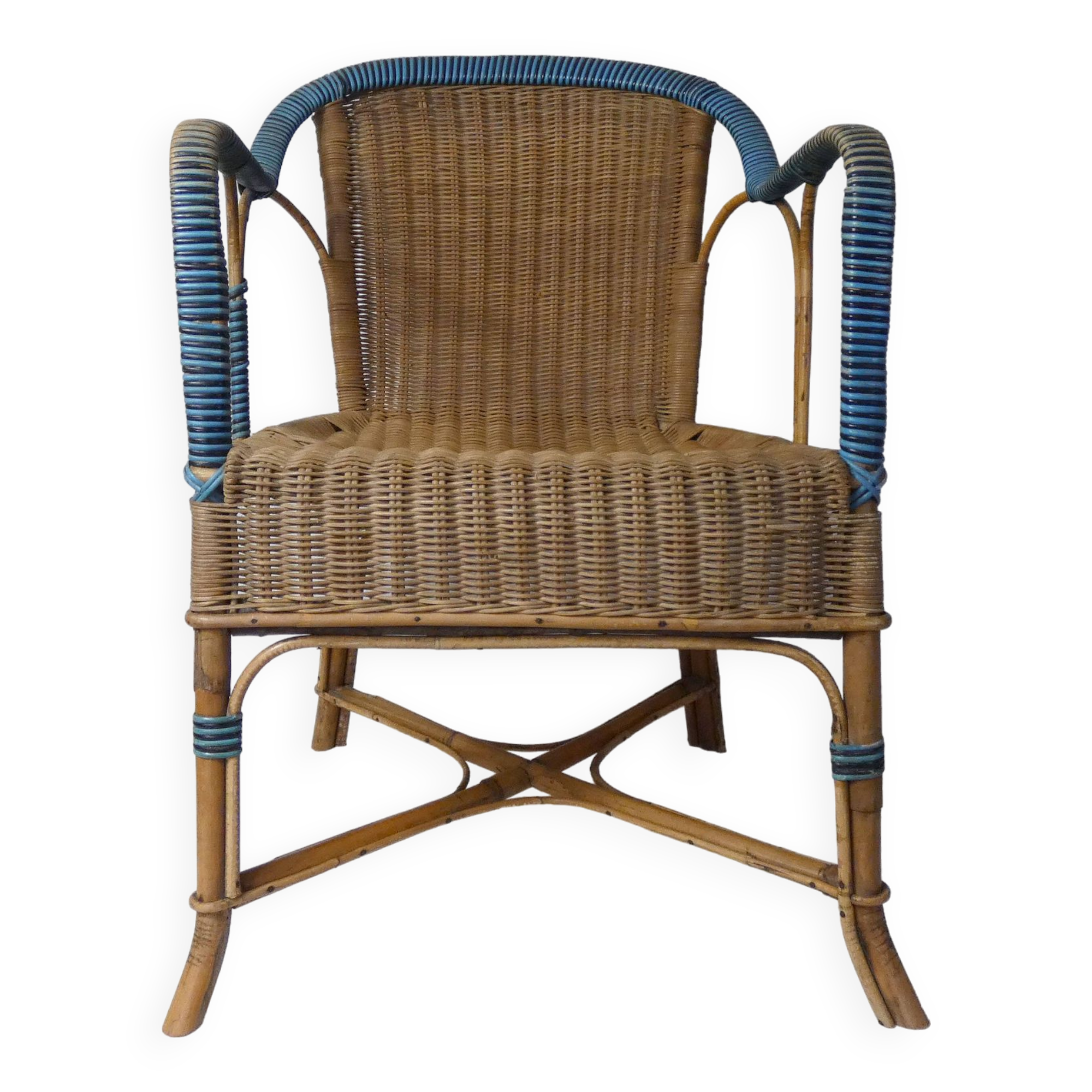 Adult rattan armchair