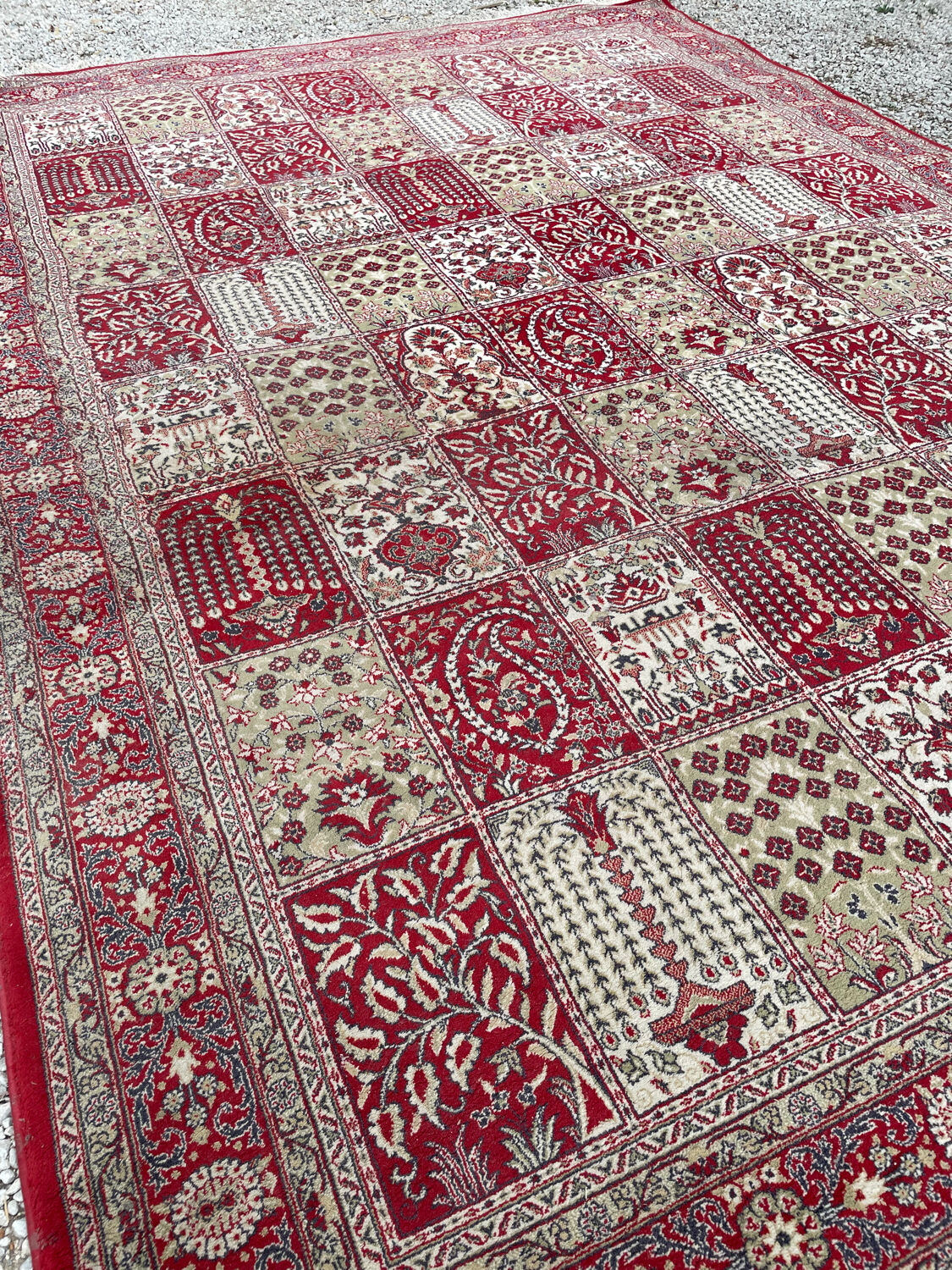 Very large Atlas rug