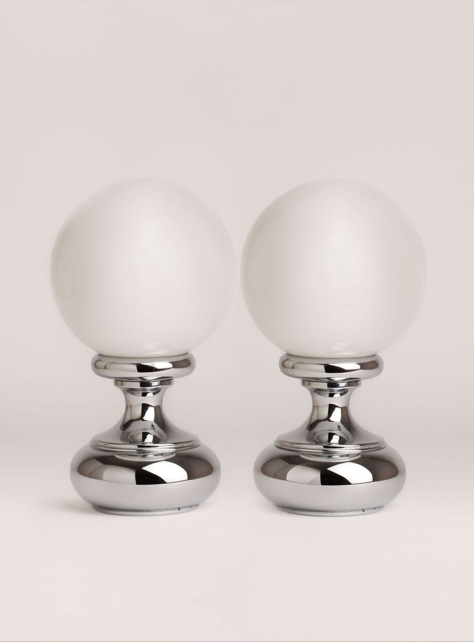 Globe table lamps