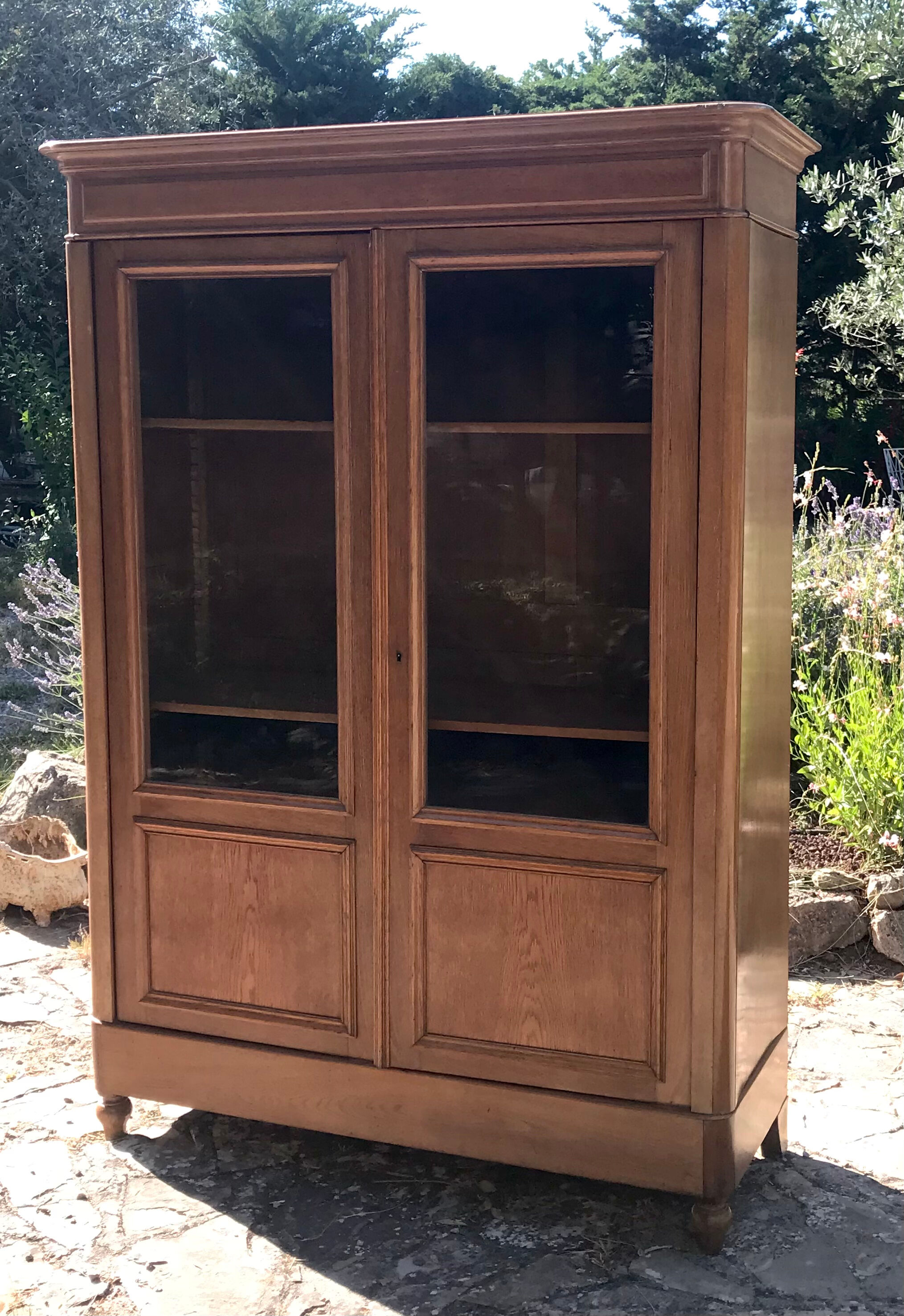 Vintage glass cabinet