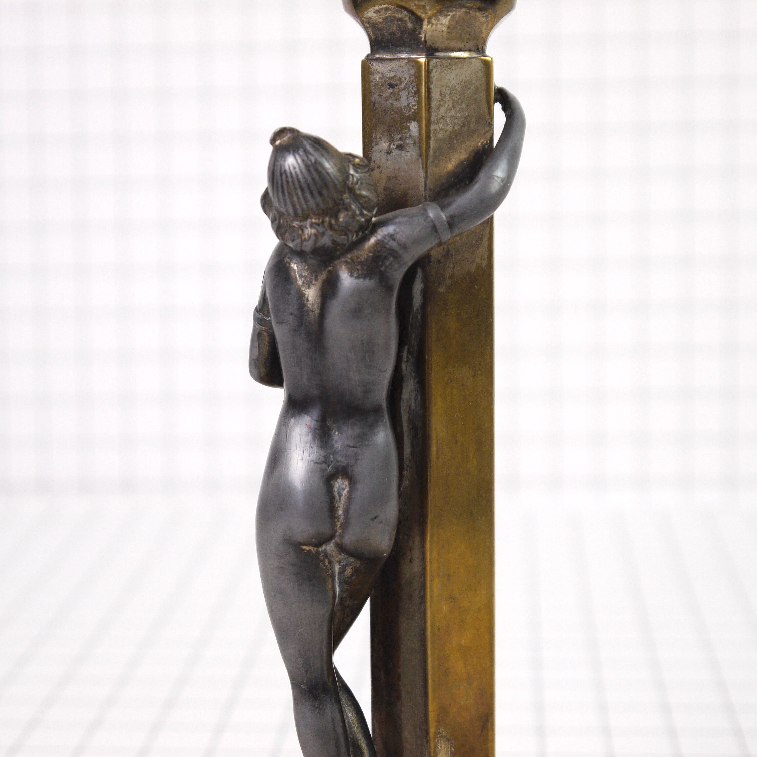 Lampe art déco sculpture de femme