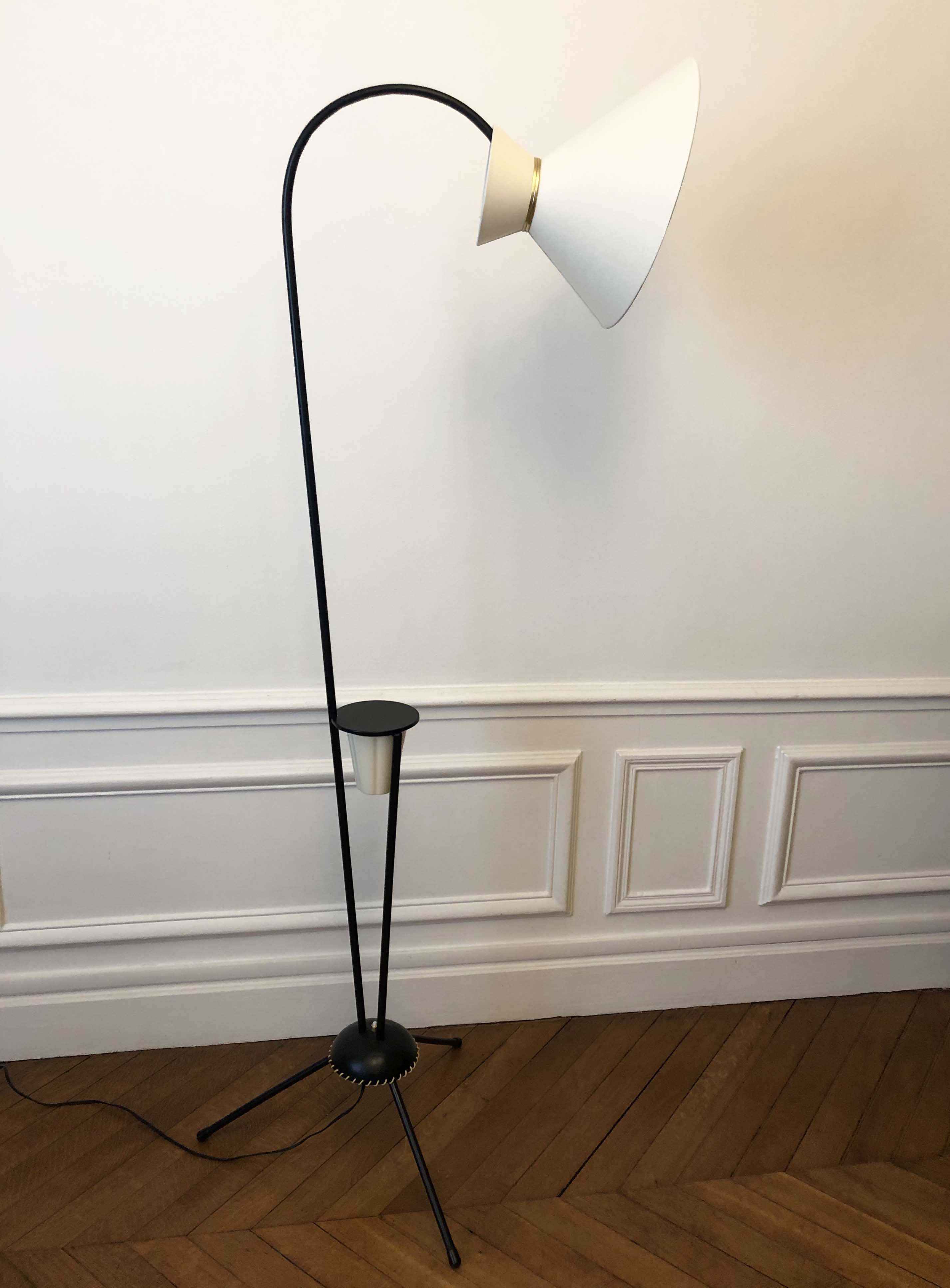 Tripod dialog lamp 1950