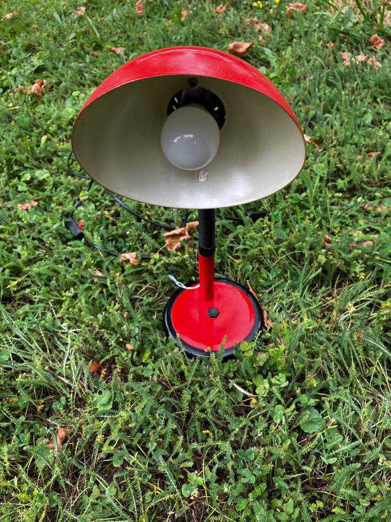Red aluminor lamp