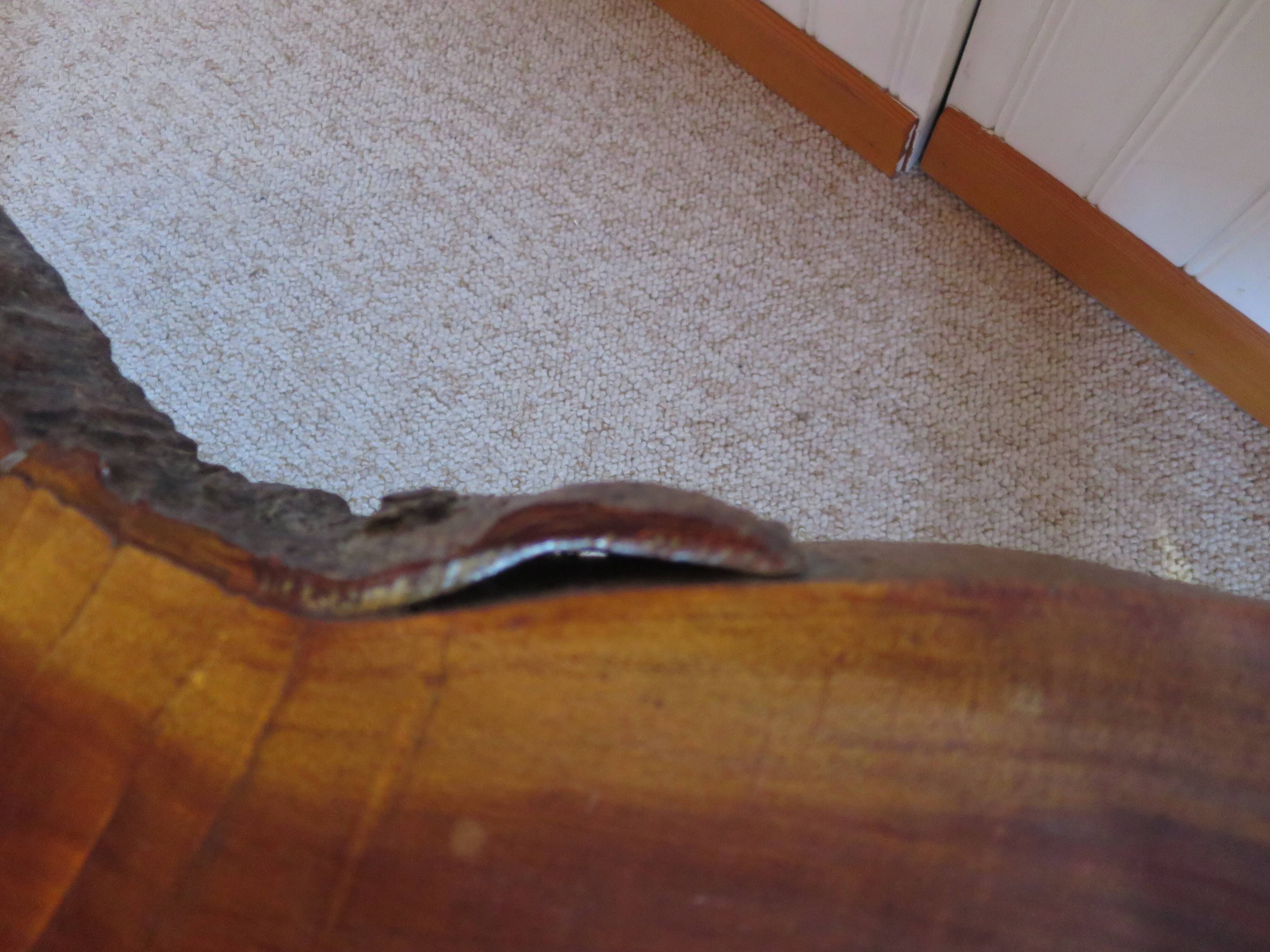 Tripod coffee table - solid okoumé wood - organic shape - brutalist style