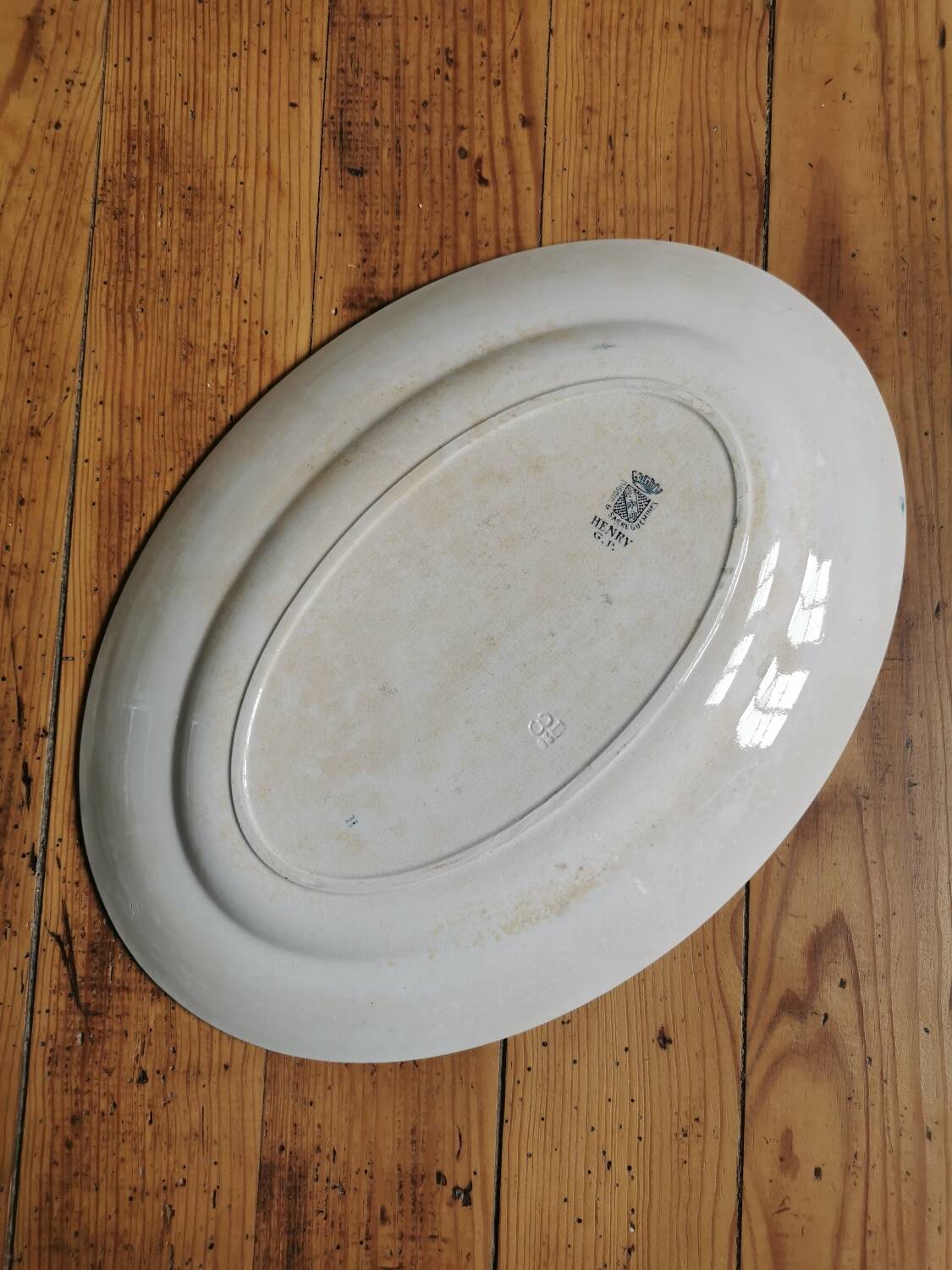 Oval dish Digoin, Henry