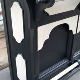 Bar and shelf