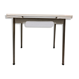 Table en formica